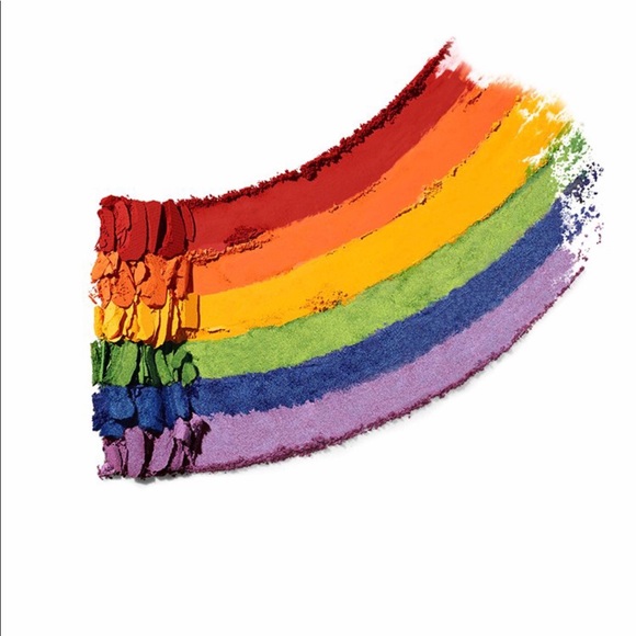 25L LIVE IN COLOR ARTISTRY MORPHE PRIDE PALETTE 🌈 - Picture 6 of 6